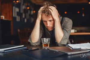 Anxiety After Drinking: Causes & Solutions