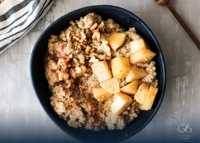 Apple Cinnamon Quinoa Bowl:High-Fiber Breakfasts