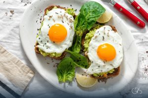 Eggs and Cholesterol: Debunking the Egg Limit Myth