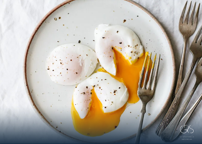 Soft-Boiling or Poaching Eggs