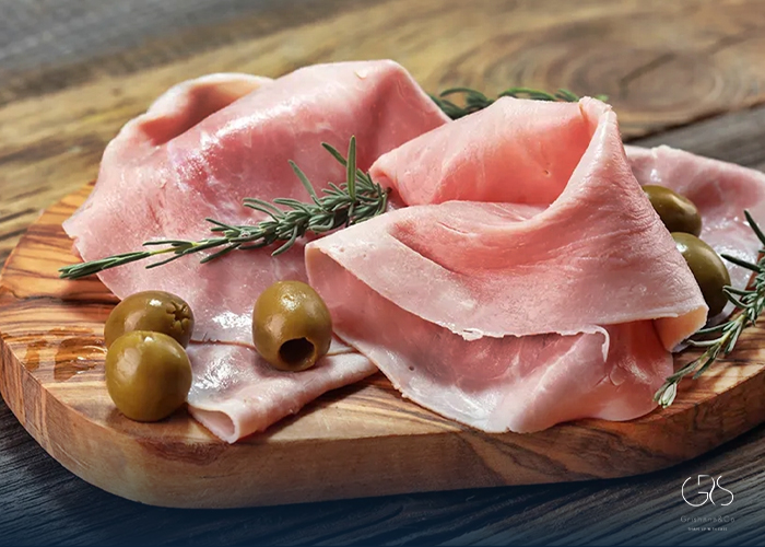 Nutrients Found in Ham: