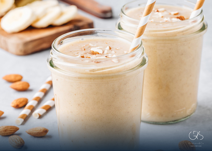 Almond Milk Smoothie