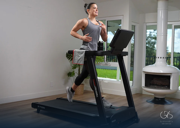 Treadmill Running Benefits: 2 Pros and 2 Cons