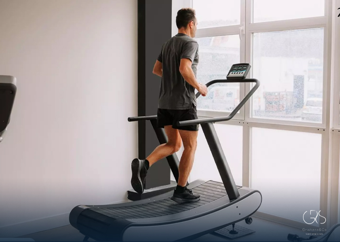 Two Pros and Two Cons of Treadmill Running