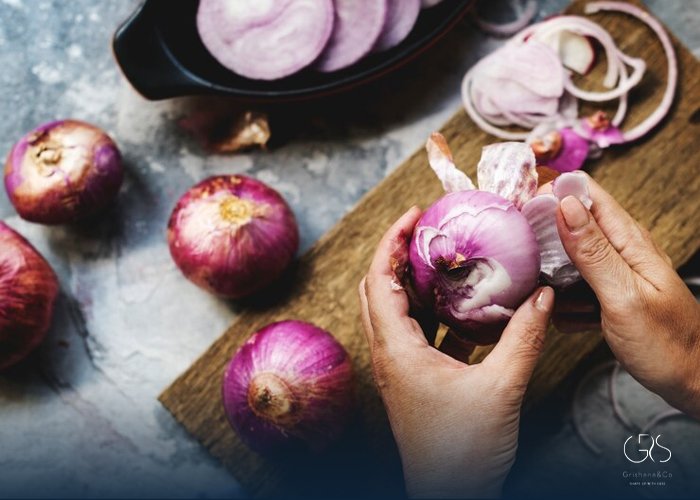 Onion Health Guide: Nutrition, Benefits, and Risks