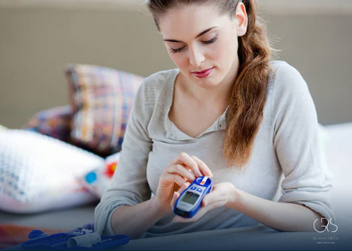 Diabetes in Women: Signs & Complications