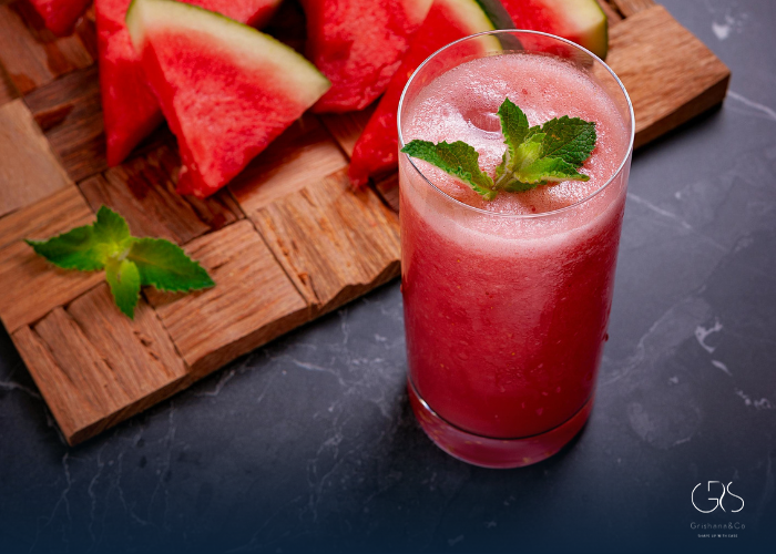 Hydrates You Naturally in the Heat