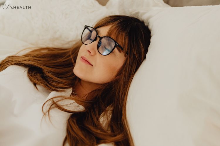 Can Sleeping In on Weekends Help Protect Your Heart?