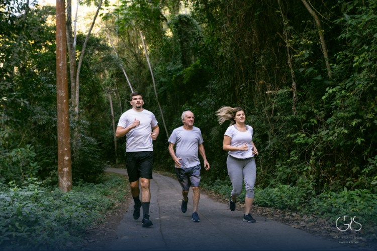 Physical activity and cholesterol balance