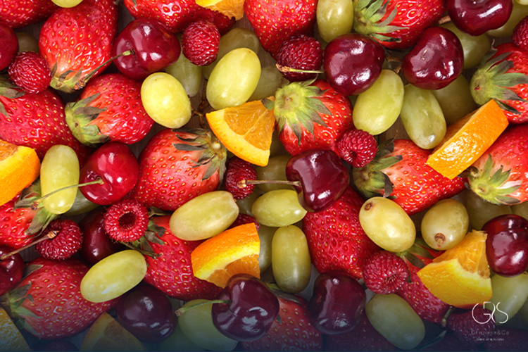 Fresh fruit with safe dips